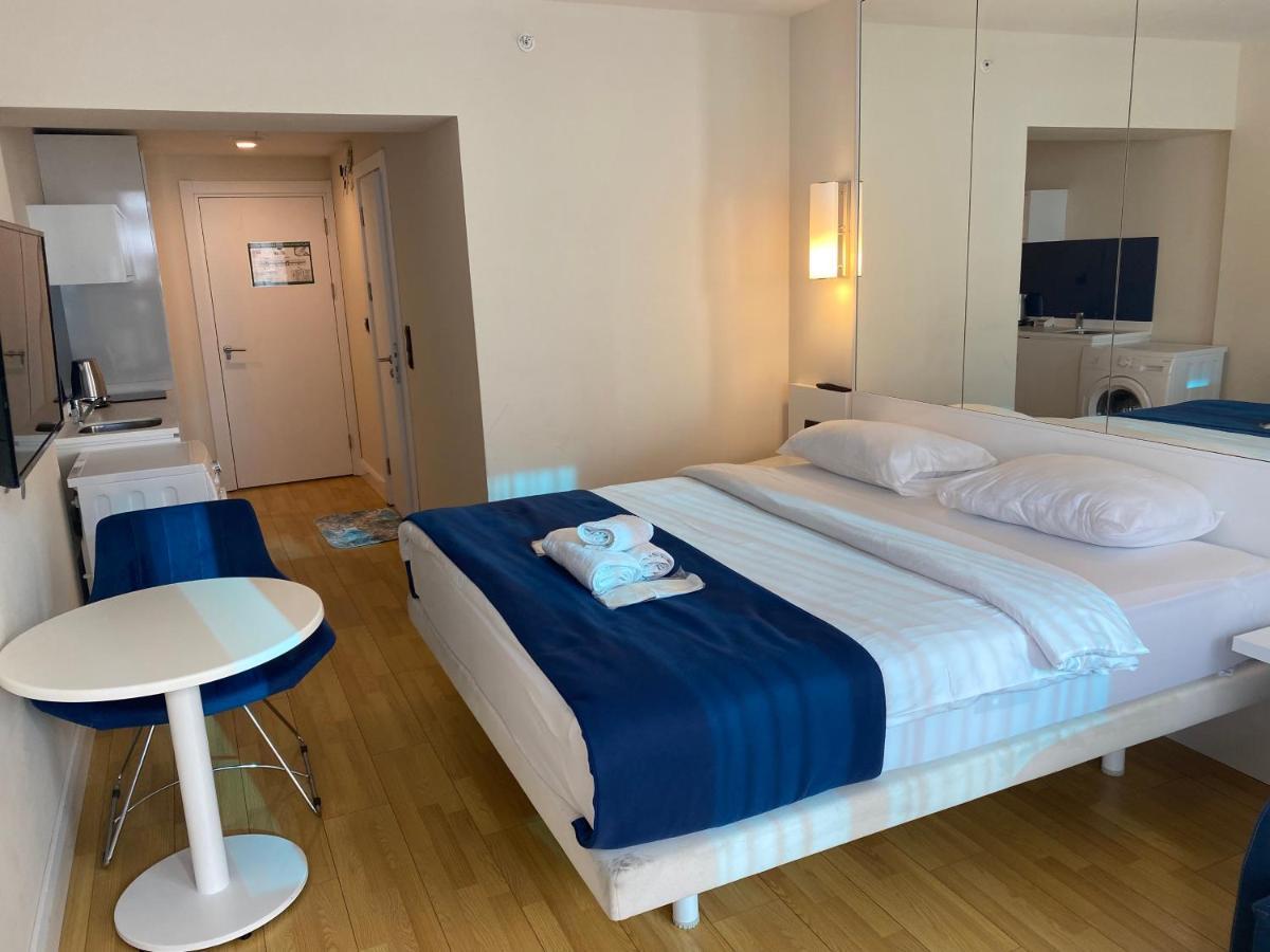 Orbi City Twins Tower Batumi Eksteriør billede