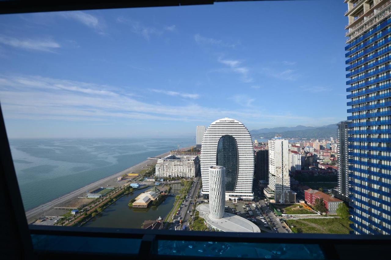 Orbi City Twins Tower Batumi Eksteriør billede