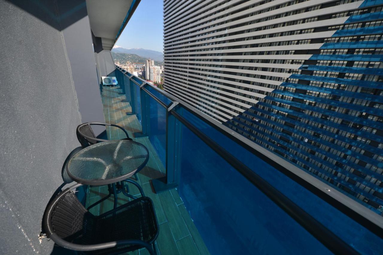Orbi City Twins Tower Batumi Eksteriør billede