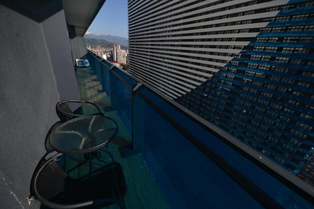 Orbi City Twins Tower Batumi Eksteriør billede