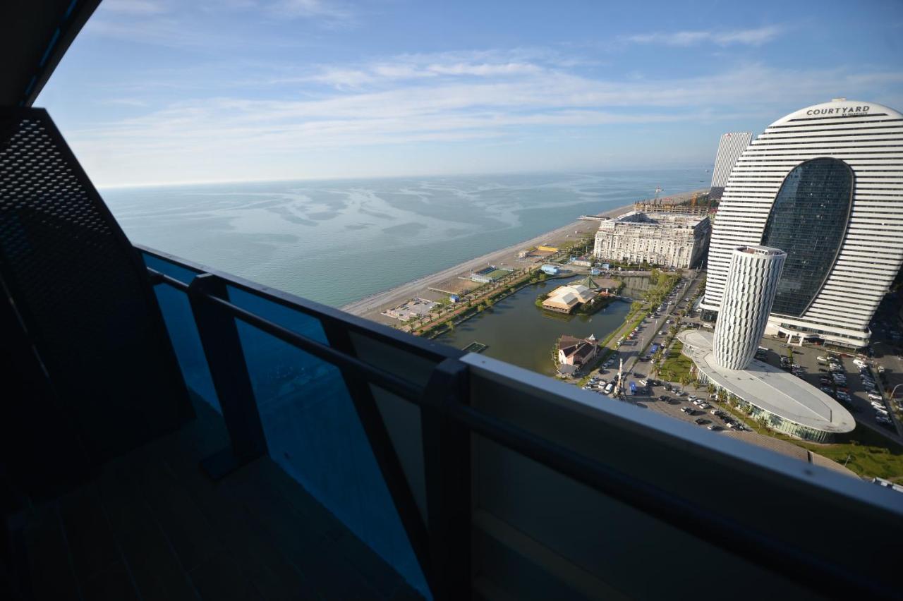 Orbi City Twins Tower Batumi Eksteriør billede